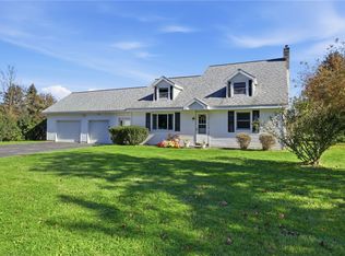 3366 Ontario Center Rd, Walworth, NY 14568