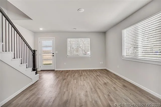 2 bed, 2.5 bath, 1130 sqft, $1,800 — Photo 4