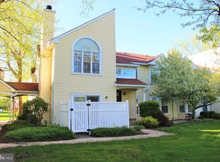 162 Mill Run E #142, Hightstown, NJ 08520