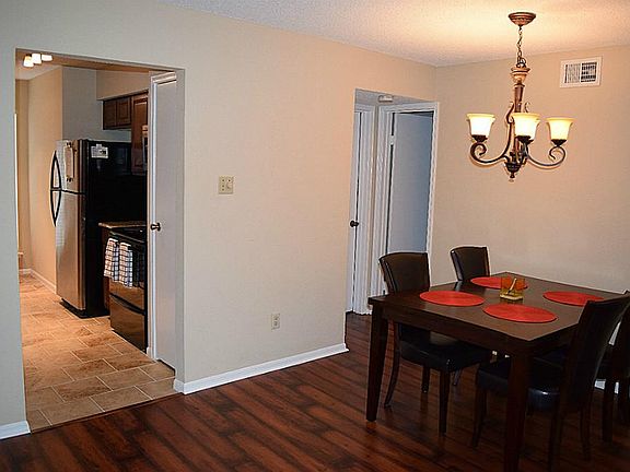 5th image of 12550 Whittington Dr APT 1006