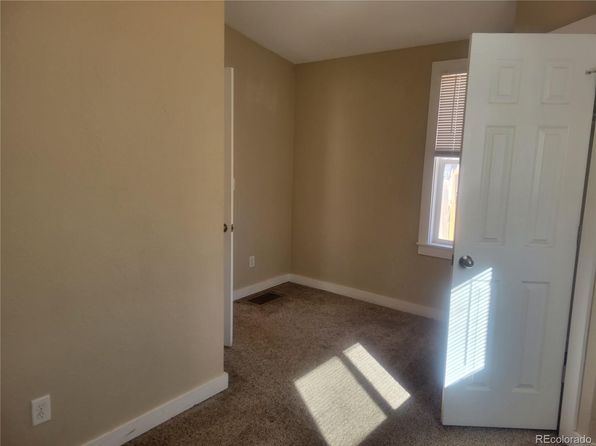 colorado-springs-colorado-2071738277 picture