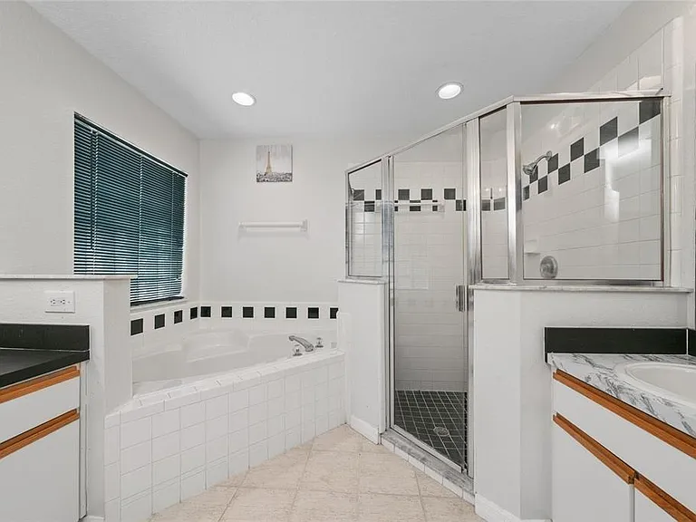 154 Bayhead St — Photo 19