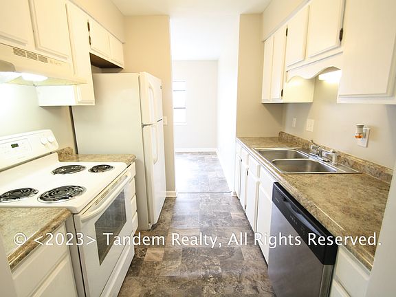 4924 Killmanjro Dr (7)_09072023