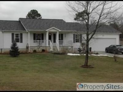 122 Magnolia Ln, Sweetwater, TN, 37874