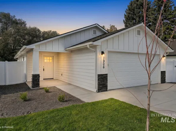 1906 Oregon Ln, Caldwell, ID 83605