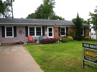 117 Harrington Rd, Newport News, VA 23602