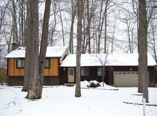 9221 Lorrich Dr, Mentor, OH