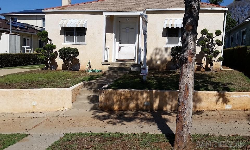 1st image of 915 E 13th St