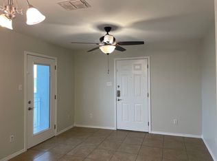 5402 Marcella Ave APT 302A, Laredo, TX 78041