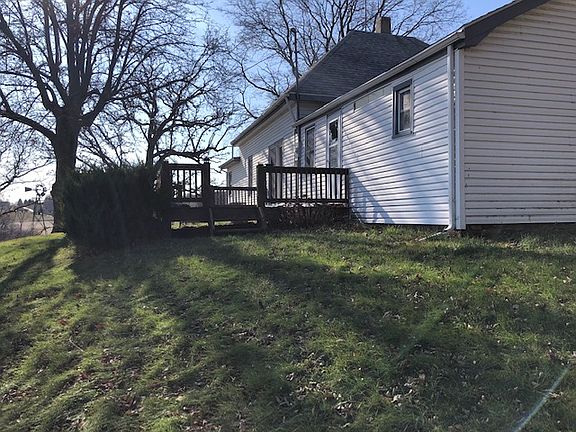 2nd image of 22836 Devore Ave