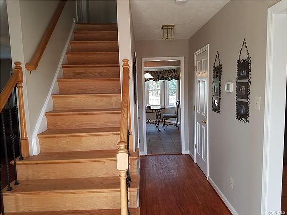2nd image of 9212 Trumpet Ct