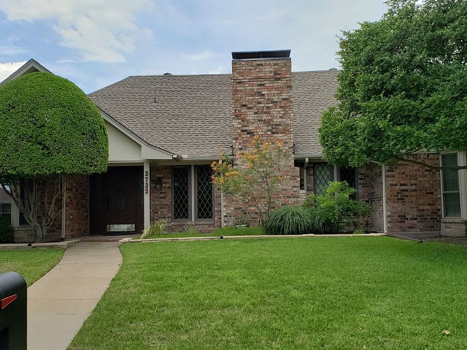 1st image of 2725 La Vida Pl