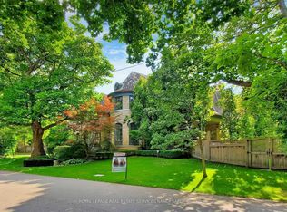 10 Blyth Dale Rd, Toronto, ON M4N3M2