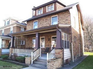 441 W 15th St, Tyrone, PA