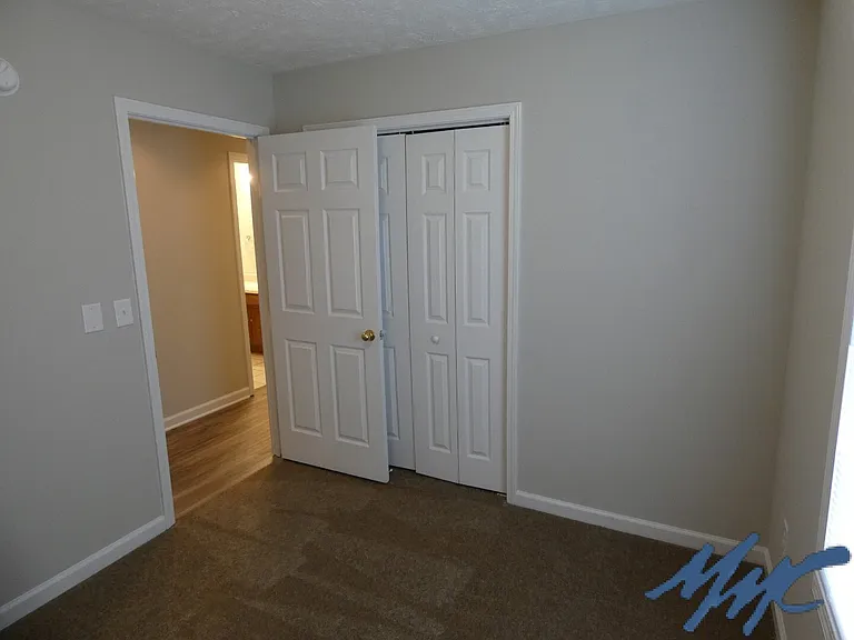 8001 Minehead Dr — Photo 12