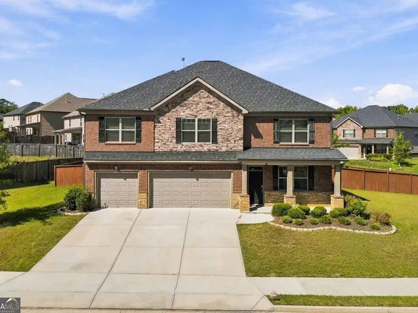 328 Azalea Bloom Dr, Loganville, GA 30052