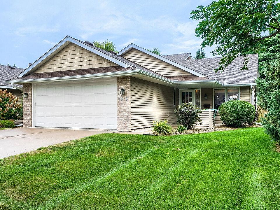 1st image of 1513 Carleton Dr