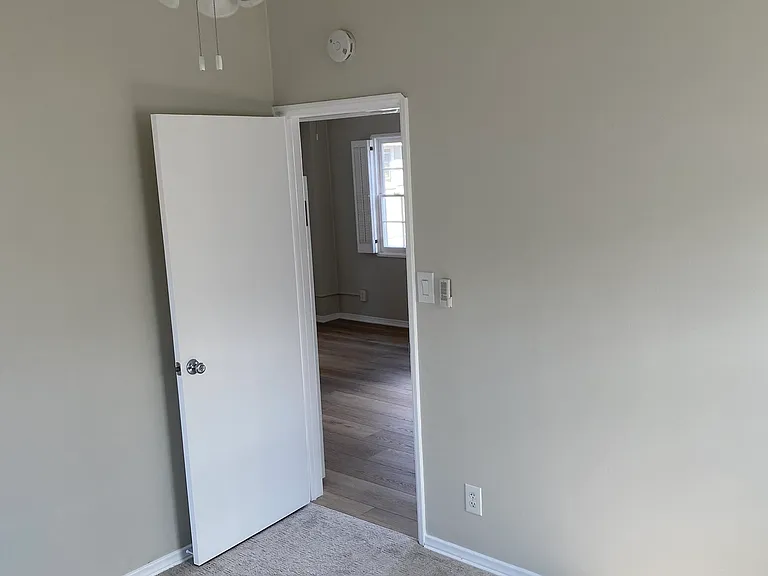 320 1/2 Sapphire Ave #1/2 — Photo 12