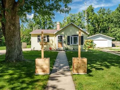411 S Madison St, Evansville, WI, 53536