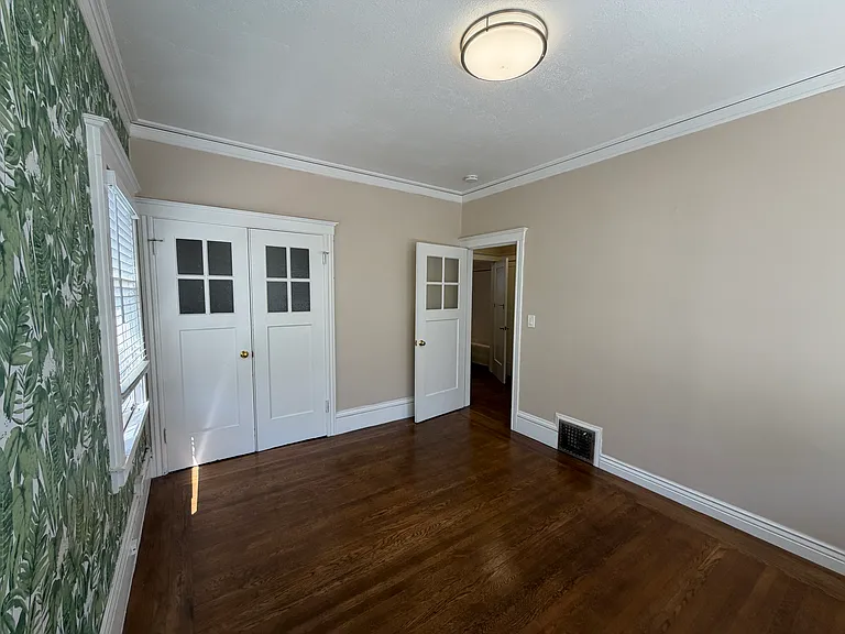 1519 Walnut St #6 — Photo 13