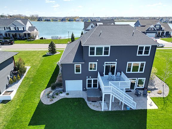 3rd image of 11385 Wake Dr