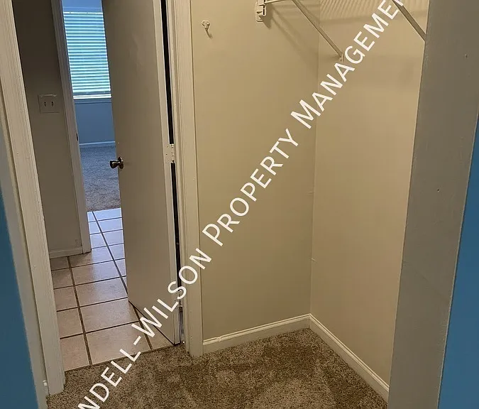 1331 Springlawn Ct — Photo 11