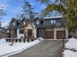 29 Pinewood Trl, Mississauga, ON L5G 2L2