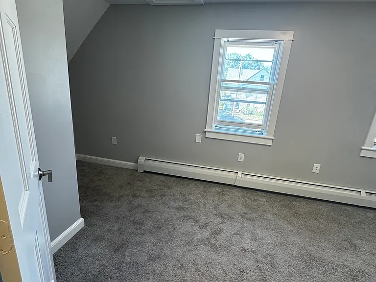 235-25 Albin St #23.5-25 — Photo 22