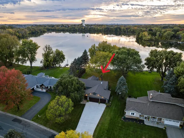 2311 Swan Dr, Mendota Heights, MN 55120