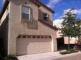 5th image of 811 E Tulip Ln