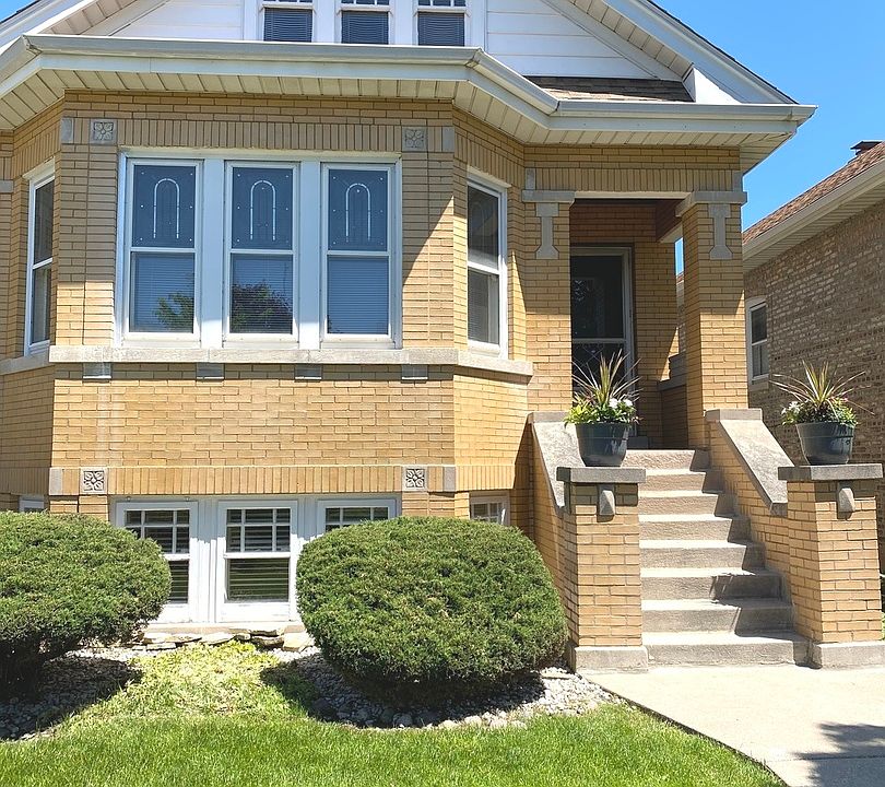1st image of 2435 Oak Park Ave