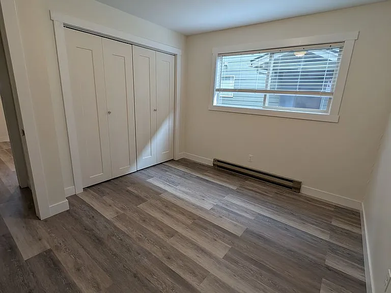 509 N Black Ave #1-8 — Photo 7