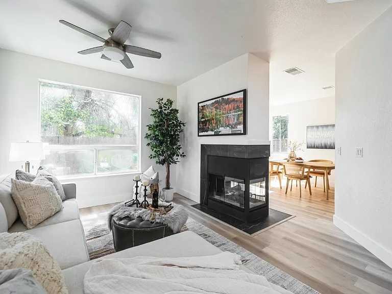 5324 Catanzaro Way — Photo 7