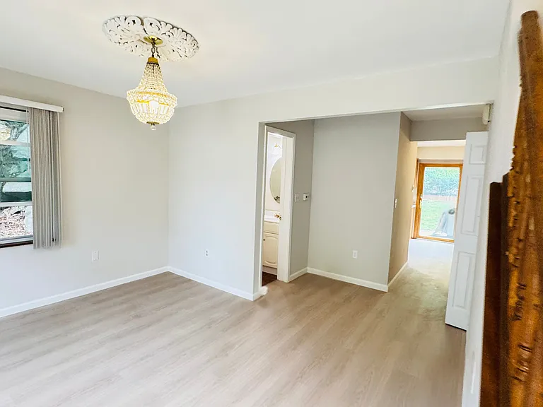 37 Goodwin Ave — Photo 11