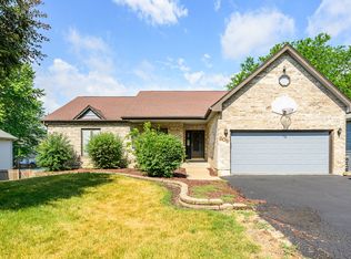 309 Crystal Lake Rd, Lake In The Hills, IL 60156