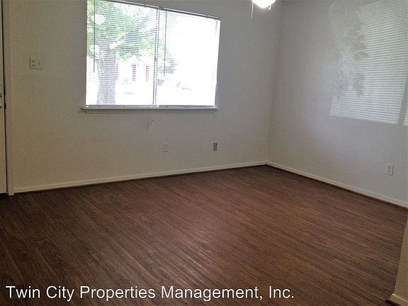 3rd image of 311 Sterling St APT B