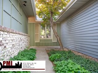 4315 Waterbury Ln, Lincoln, NE 68516