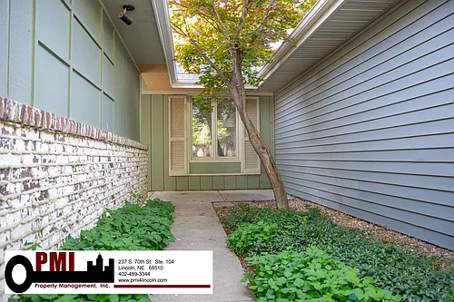 4315 Waterbury Ln Photo 1