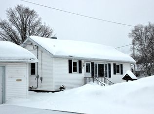 800 E Main St, Channing, MI 49801
