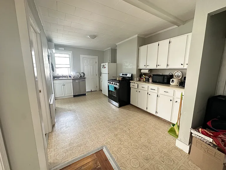 2A Sherman St #2-A — Photo 2