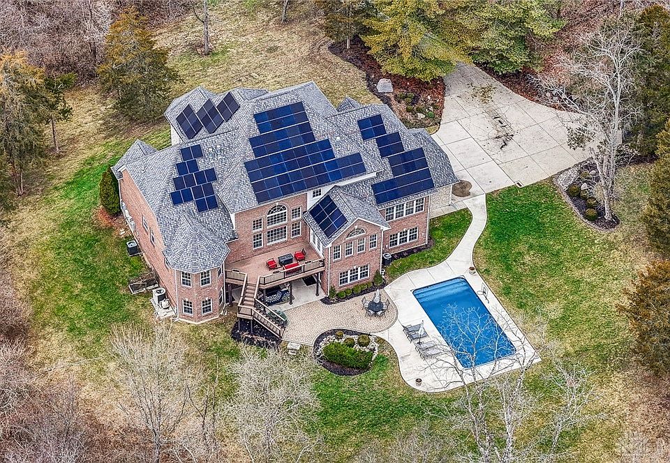 7660 Horizon Hill Dr, Springboro, OH 45066 | Zillow