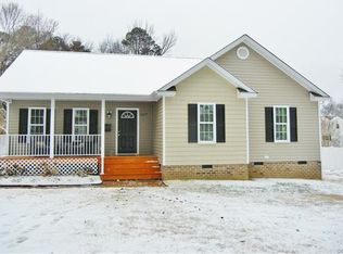 8127 Signal Hill Rd, Mechanicsville, VA 23111