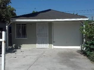 505 W Peach St, Compton, CA 90222