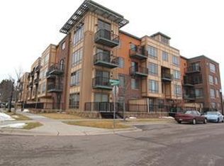 1070 Grandview Ct #317, Columbia Heights, MN 55421