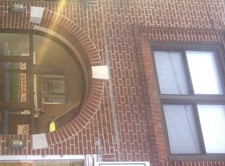 2 Rockaway Ave, Valley Stream, NY 11580