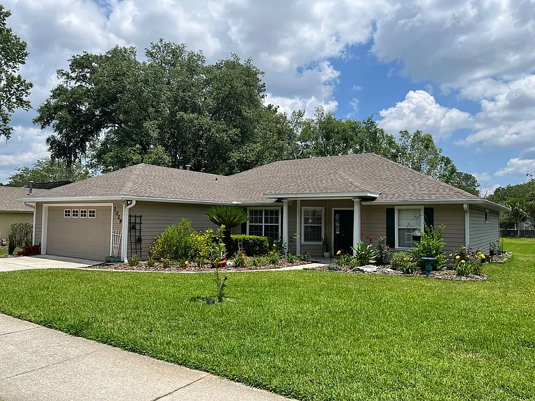 1029 NW 90th Dr — Photo 2