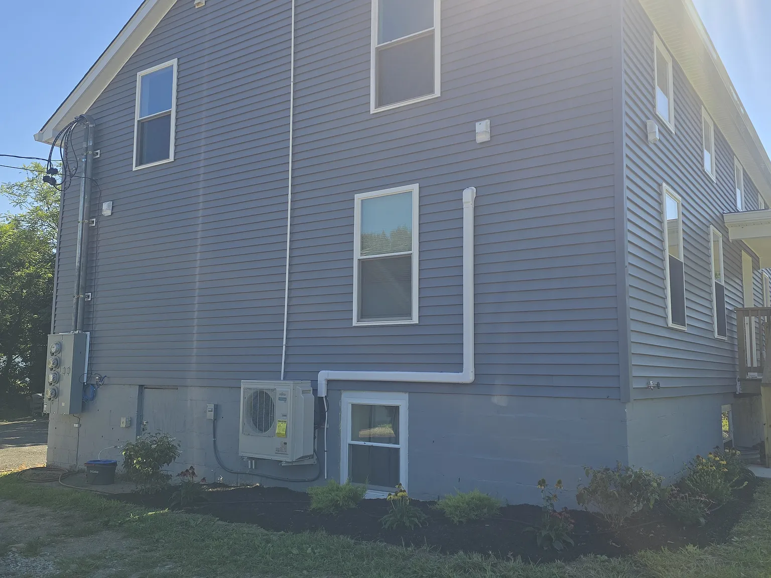 1063 Little Britain Rd — Photo 3