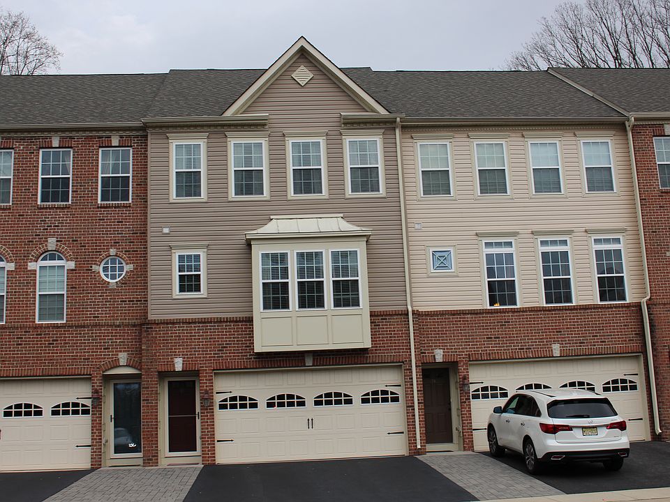 1st image of 81 Pate Dr