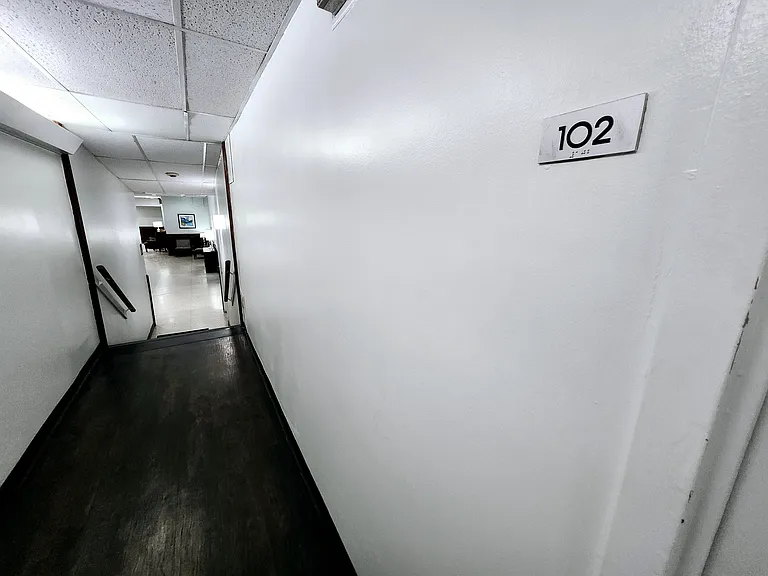1800 Lavaca St #102 — Photo 13