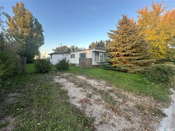624 Little Quill Avenue E, Wynyard, SK S0A 4T0